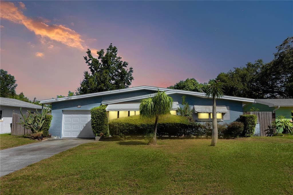 6235 6TH AVENUE S ST PETERSBURG, FL 33707
