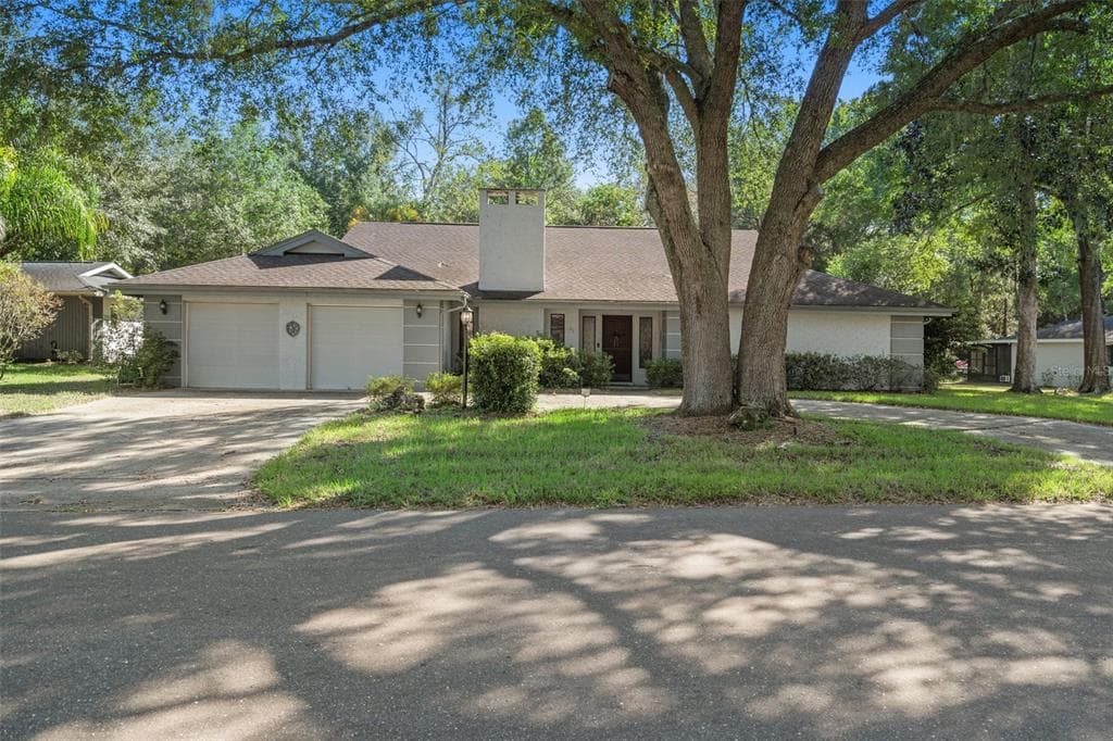96 SYCAMORE CIRCLE HOMOSASSA, FL 34446
