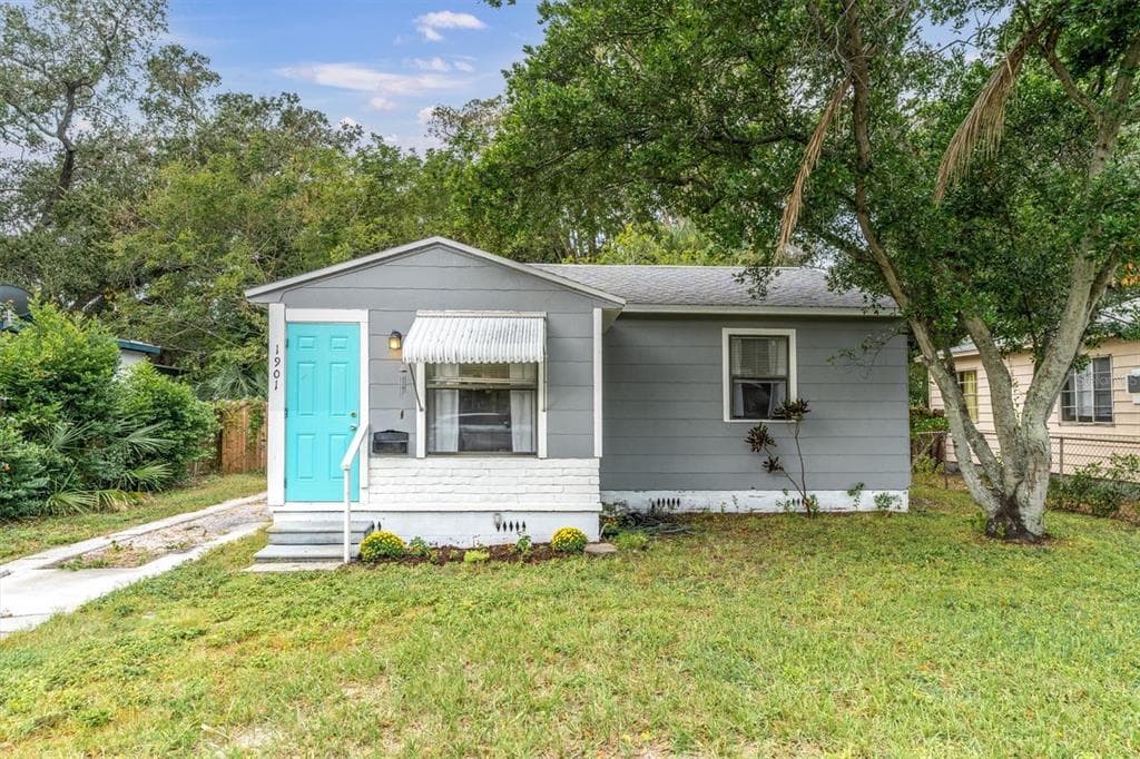 1901 28TH STREET S ST PETERSBURG, FL 33712