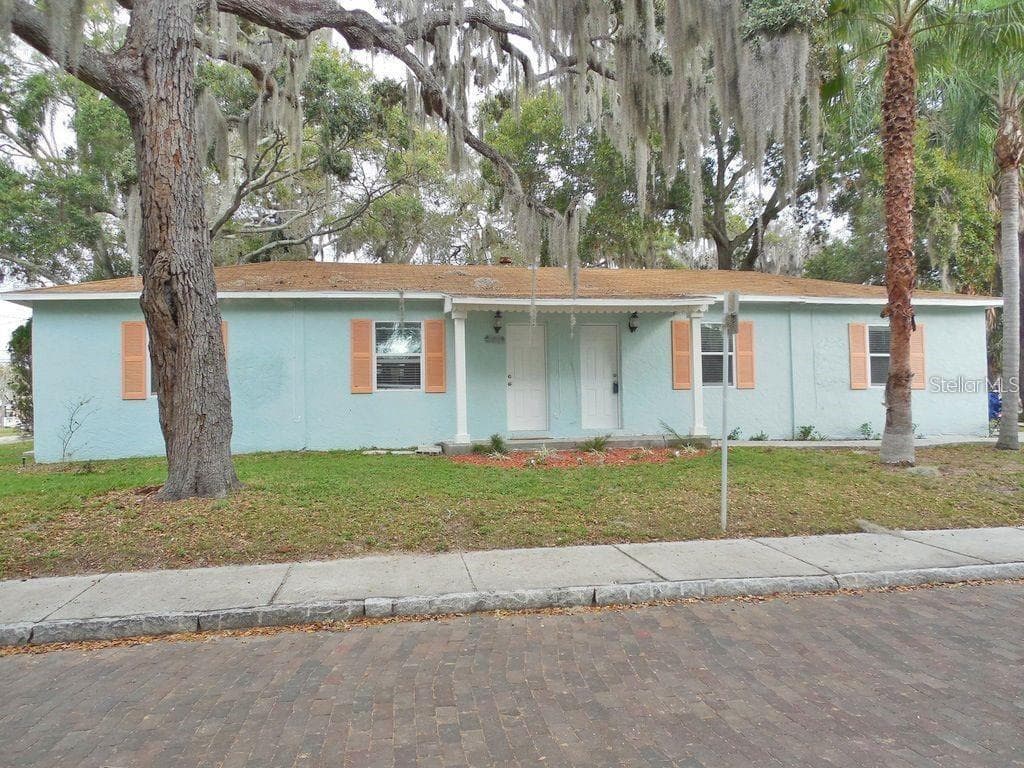 475 2ND STREET N UNIT A SAFETY HARBOR, FL 34695