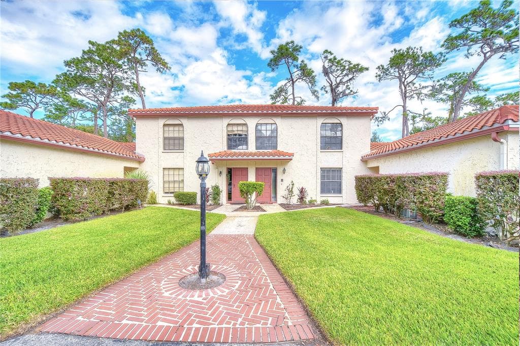 5444 SADDLEBROOK WAY UNIT 3