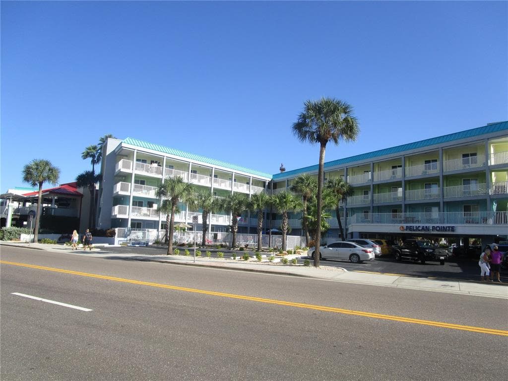 445 S GULFVIEW BOULEVARD UNIT 227 CLEARWATER, FL 33767