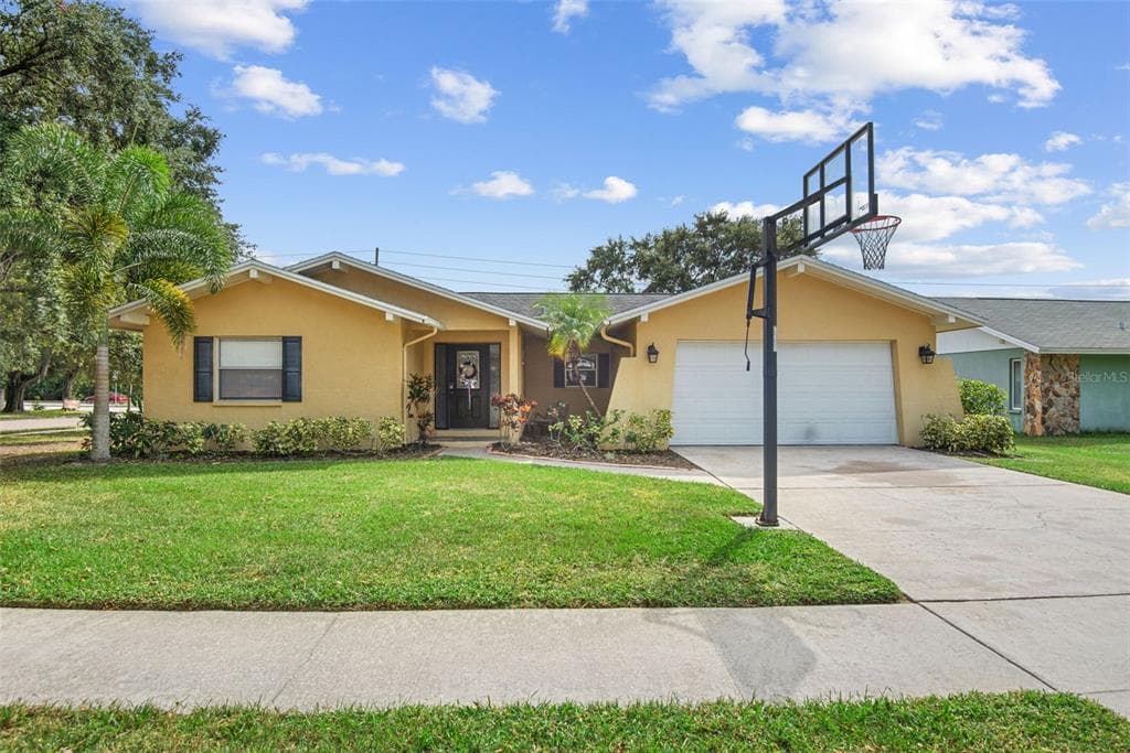 3049 PRESTIGE DRIVE CLEARWATER, FL 33759