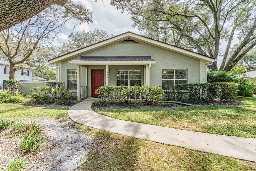 11739 RAINTREE DRIVE TEMPLE TERRACE, FL 33617