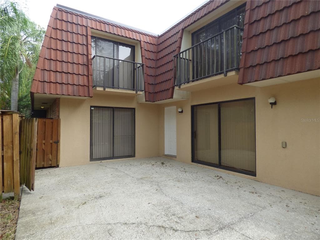 2636 10TH COURT PALM HARBOR, FL 34684