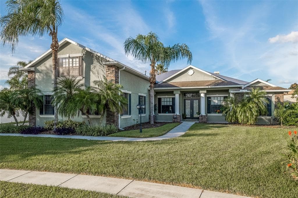 1205 CARRIAGE PARK DRIVE VALRICO, FL 33594