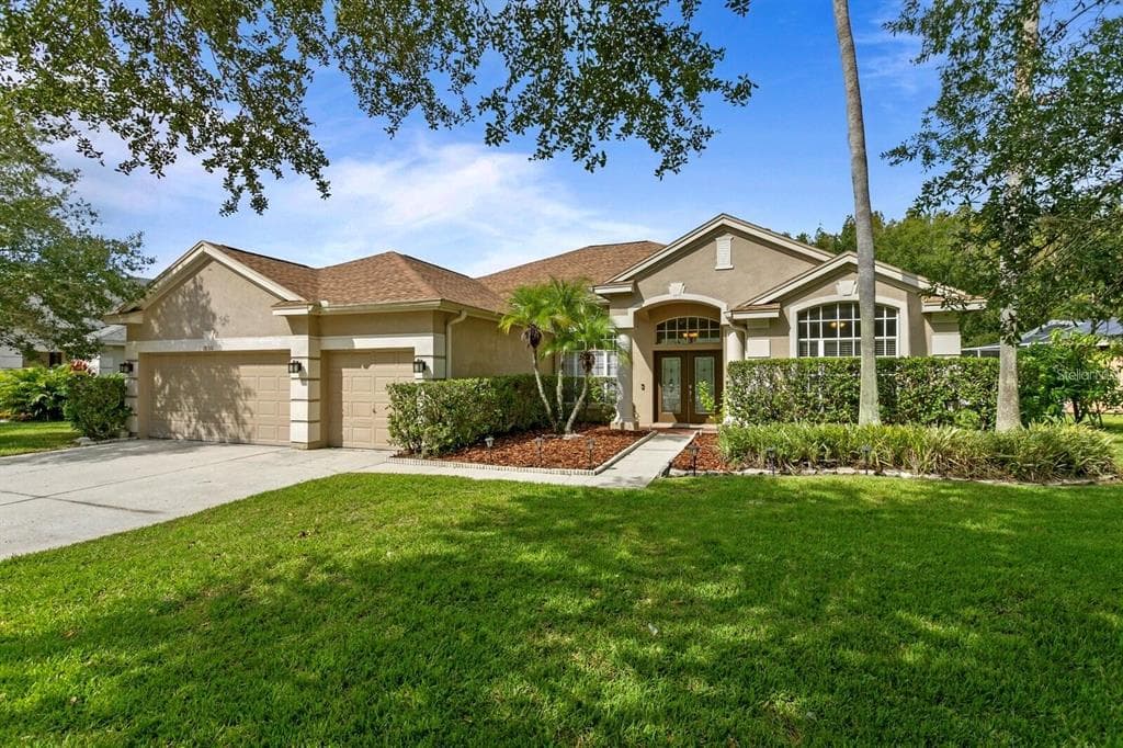18310 BANKSTON PLACE TAMPA, FL 33647