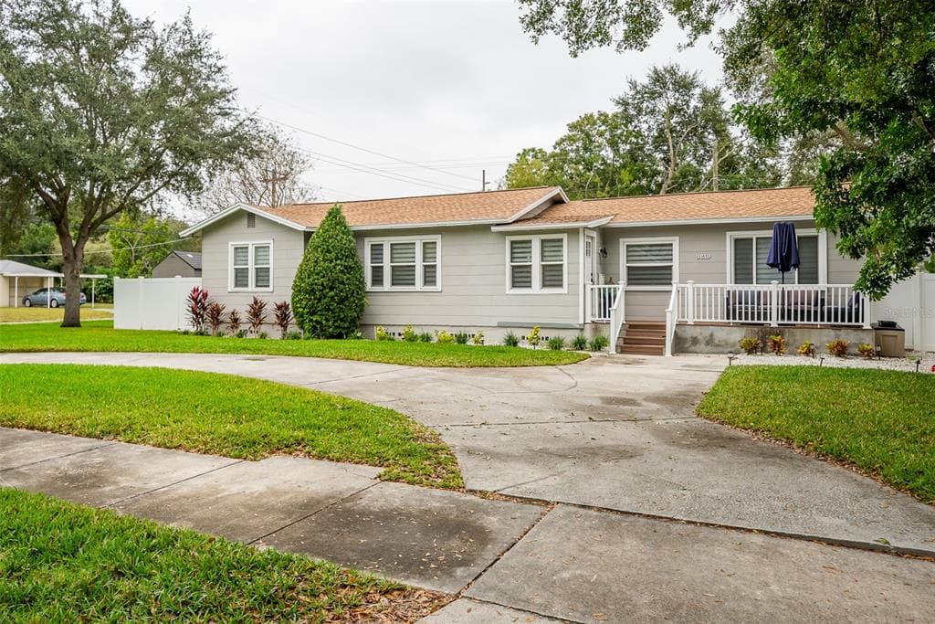 3619 W DALE AVENUE TAMPA, FL 33609