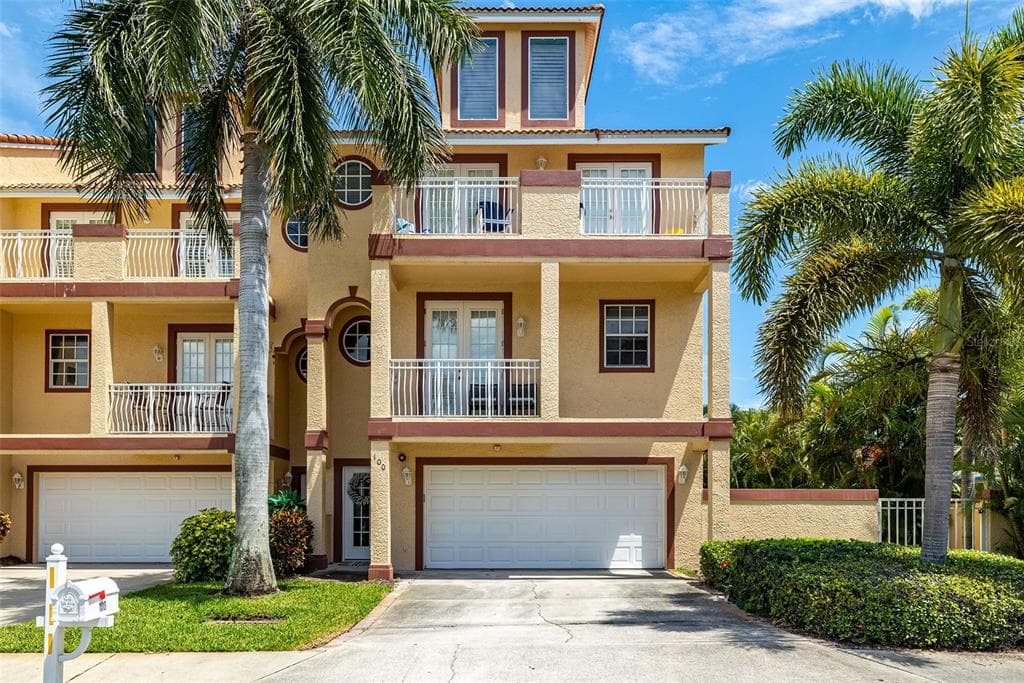100 BATH CLUB CONCOURSE UNIT 100 NORTH REDINGTON BEACH, FL 33708