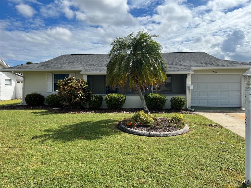 705 AUGUSTA DRIVE SUN CITY CENTER, FL 33573