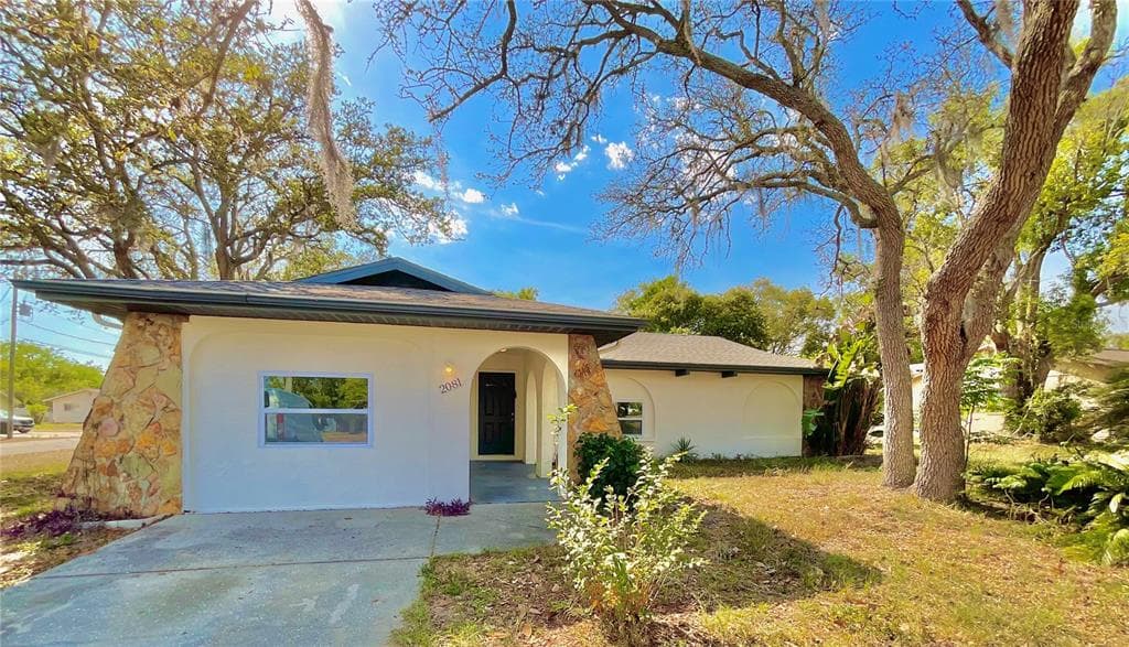 2081 MAGUIRE AVENUE SPRING HILL, FL 34608