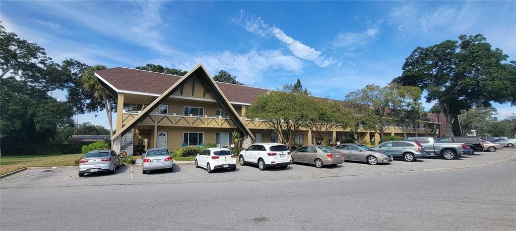2000 WORLD PARKWAY BOULEVARD UNIT 15 CLEARWATER, FL 33763