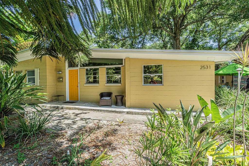 2531 5TH STREET N ST PETERSBURG, FL 33704
