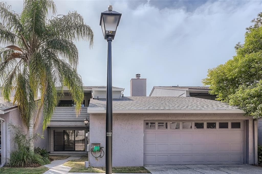4006 BAINWOOD COURT TAMPA, FL 33614
