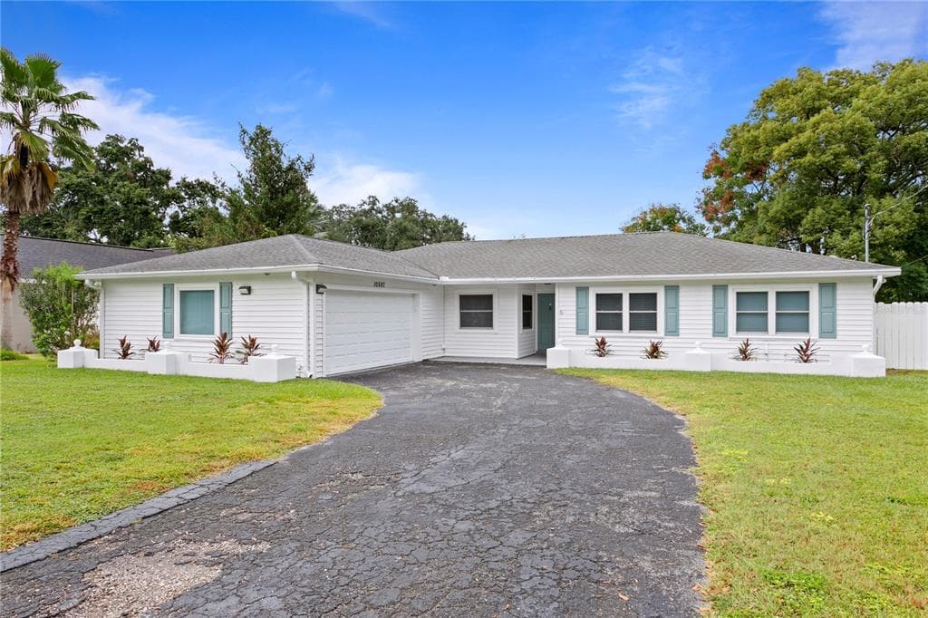 10507 HOMESTEAD DRIVE TAMPA, FL 33618