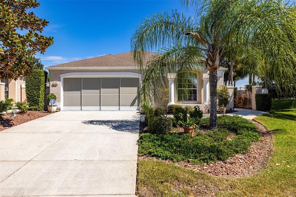 206 ROYAL PALM WAY SPRING HILL, FL 34608