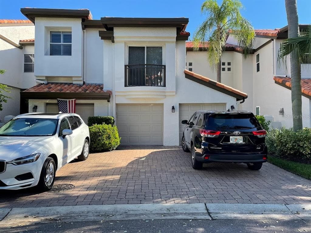 1129 SHIPWATCH CIRCLE TAMPA, FL 33602