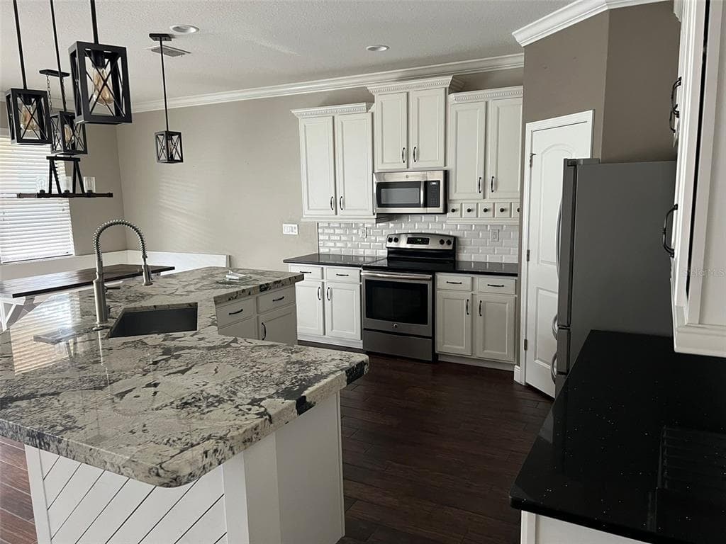 1740 TONKA TERRACE