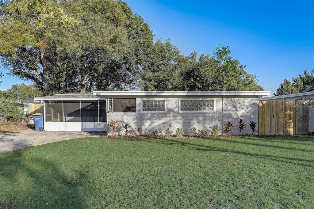 1129 N SATURN AVENUE CLEARWATER, FL 33755