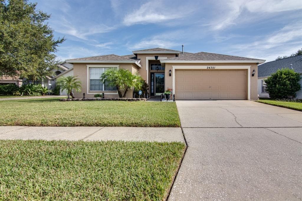 24351 SUMMER NIGHTS COURT LUTZ, FL 33559
