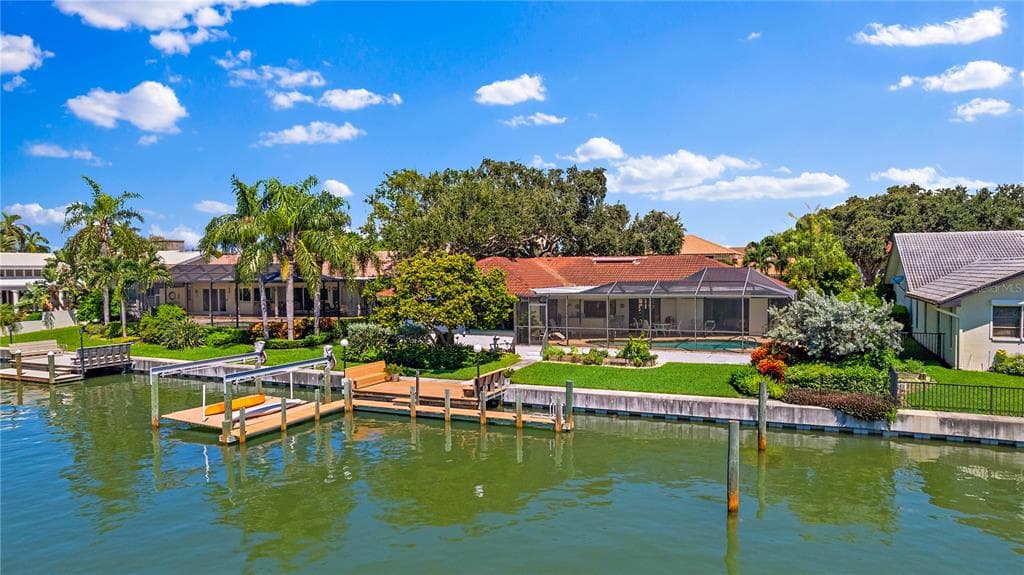 4958 61ST AVENUE S ST PETERSBURG, FL 33715