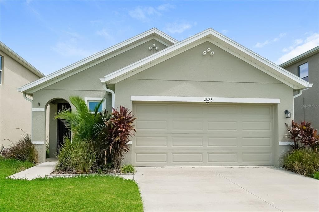 16188 SILENT SANDS LANE ODESSA, FL 33556
