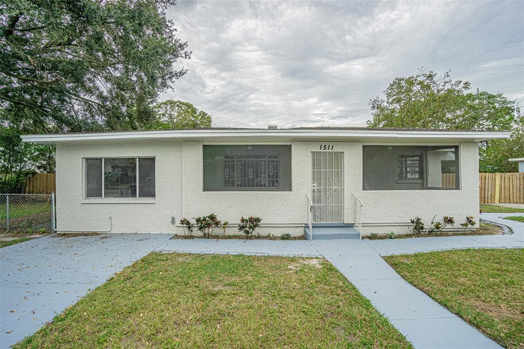 1511 E 27TH AVENUE TAMPA, FL 33605