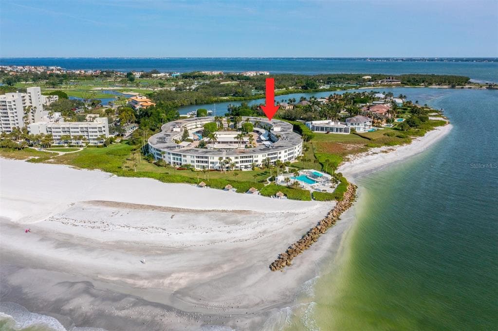 100 SANDS POINT ROAD UNIT 303
