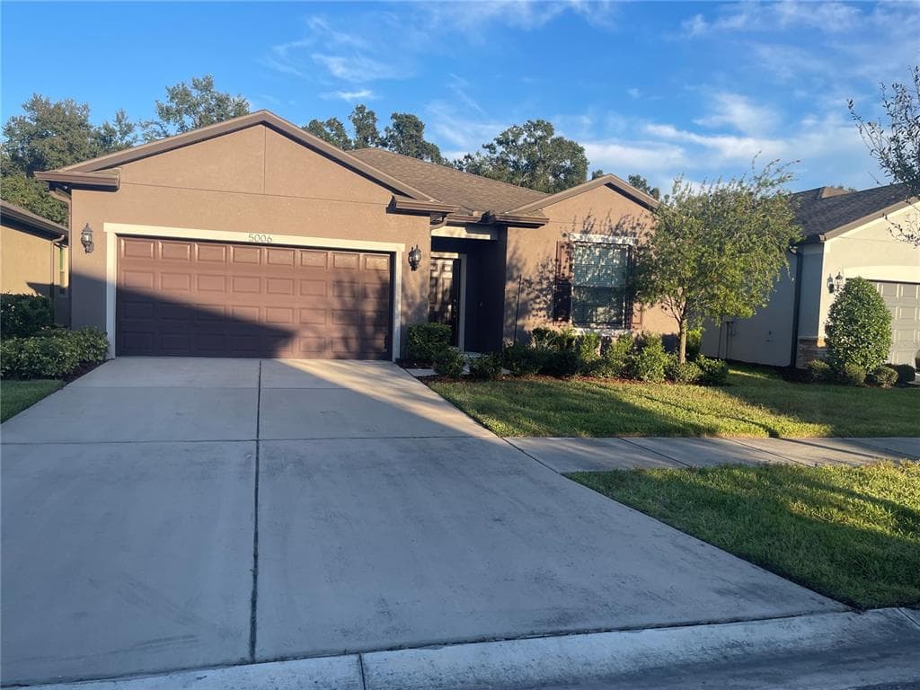 5006 WABASH PLACE RIVERVIEW, FL 33578