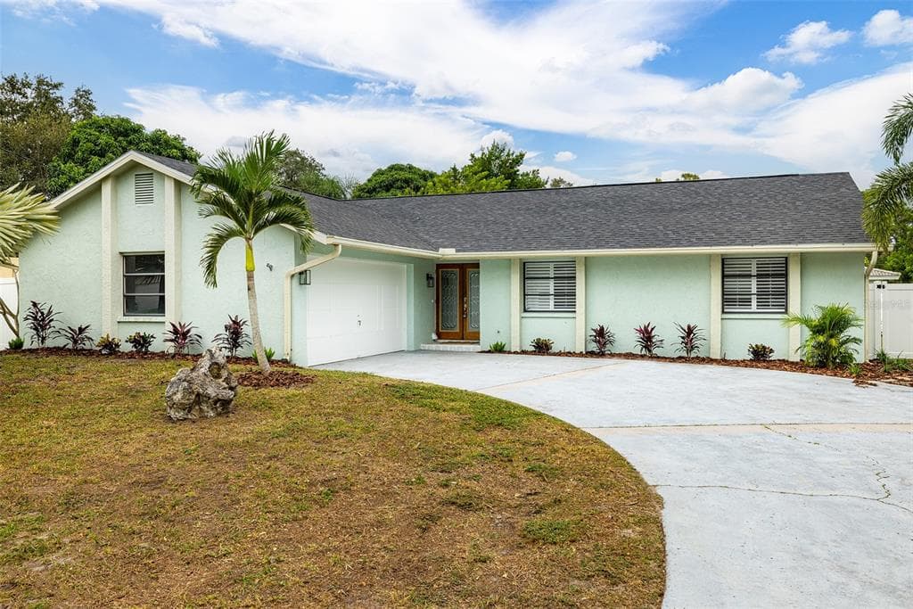 1233 ST ANDREWS DRIVE DUNEDIN, FL 34698