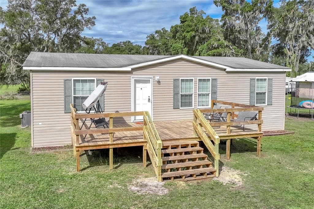 1427 KILLDEER DRIVE ZEPHYRHILLS, FL 33540