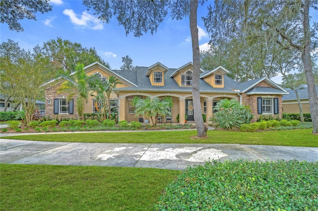 17838 MISSION OAK DRIVE LITHIA, FL 33547
