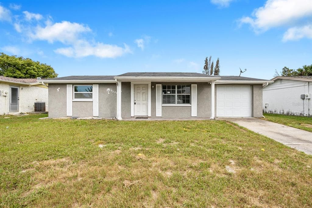 9500 MARK TWAIN LANE PORT RICHEY, FL 34668