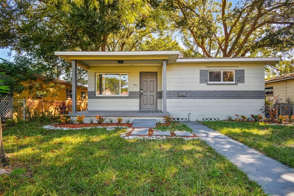 3911 28TH STREET N ST PETERSBURG, FL 33714
