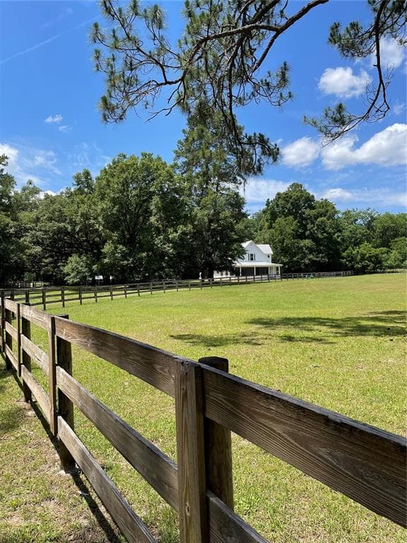 25807 NW 122ND AVENUE HIGH SPRINGS, FL 32643