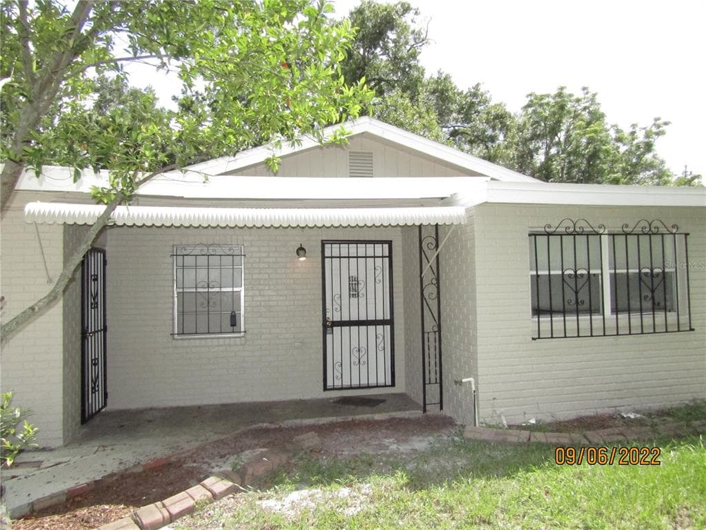 3611 E CLIFTON STREET TAMPA, FL 33610