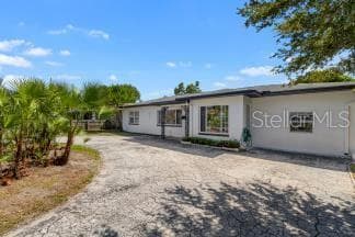 4116 YARDLEY AVENUE N ST PETERSBURG, FL 33713