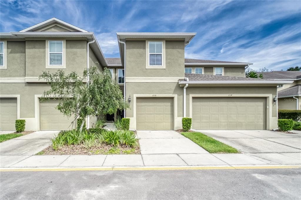 2116 BROADWAY VIEW AVENUE BRANDON, FL 33510