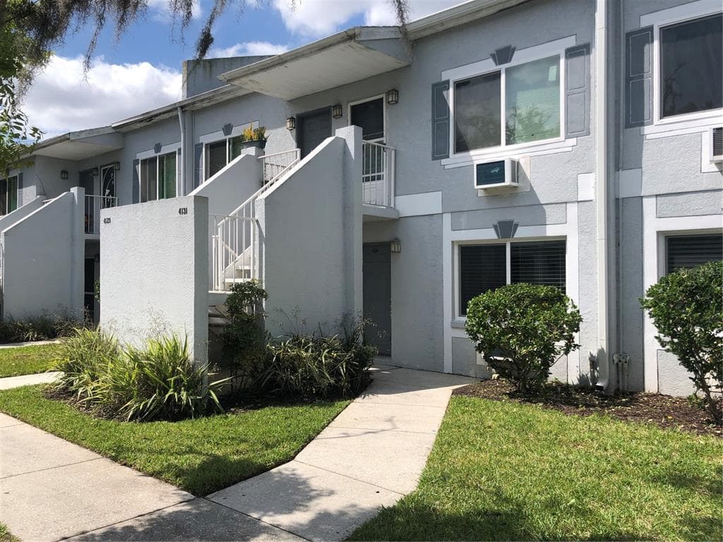 4133 DOLPHIN DRIVE UNIT 4133 TAMPA, FL 33617