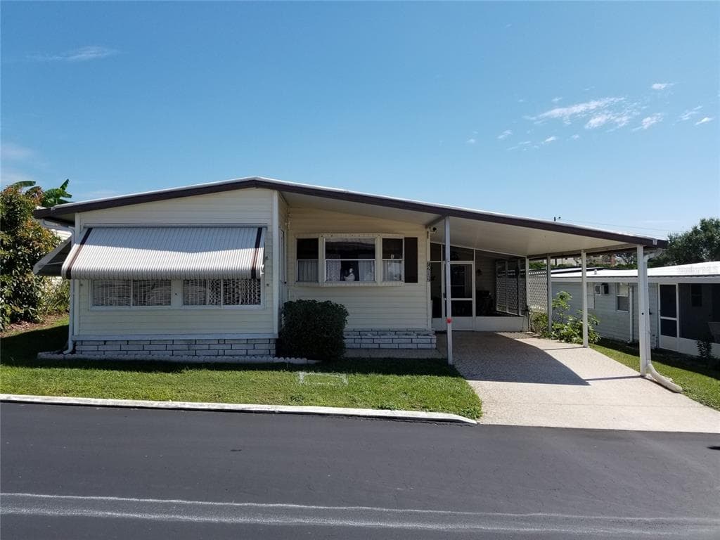 7202 EL CONQUISTADOR STREET ZEPHYRHILLS, FL 33541