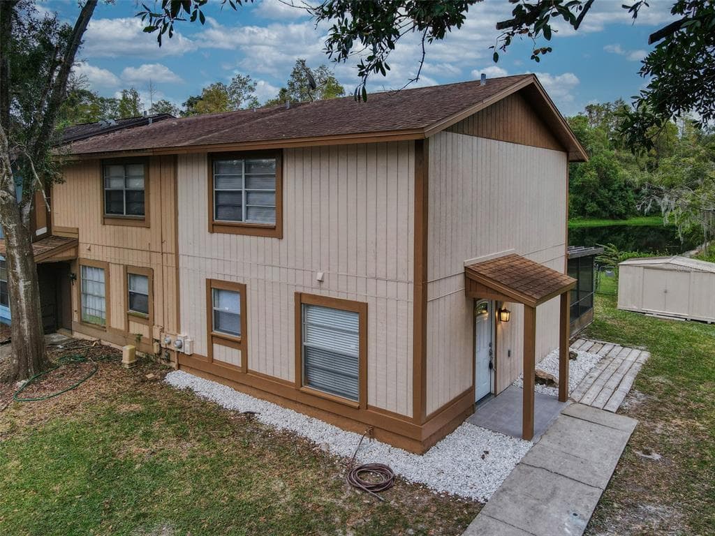 13901 VILLAGE VIEW DRIVE TAMPA, FL 33624