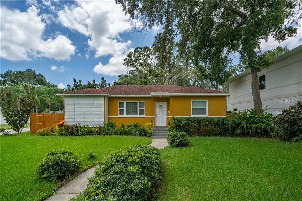 154 36TH AVENUE NE ST PETERSBURG, FL 33704