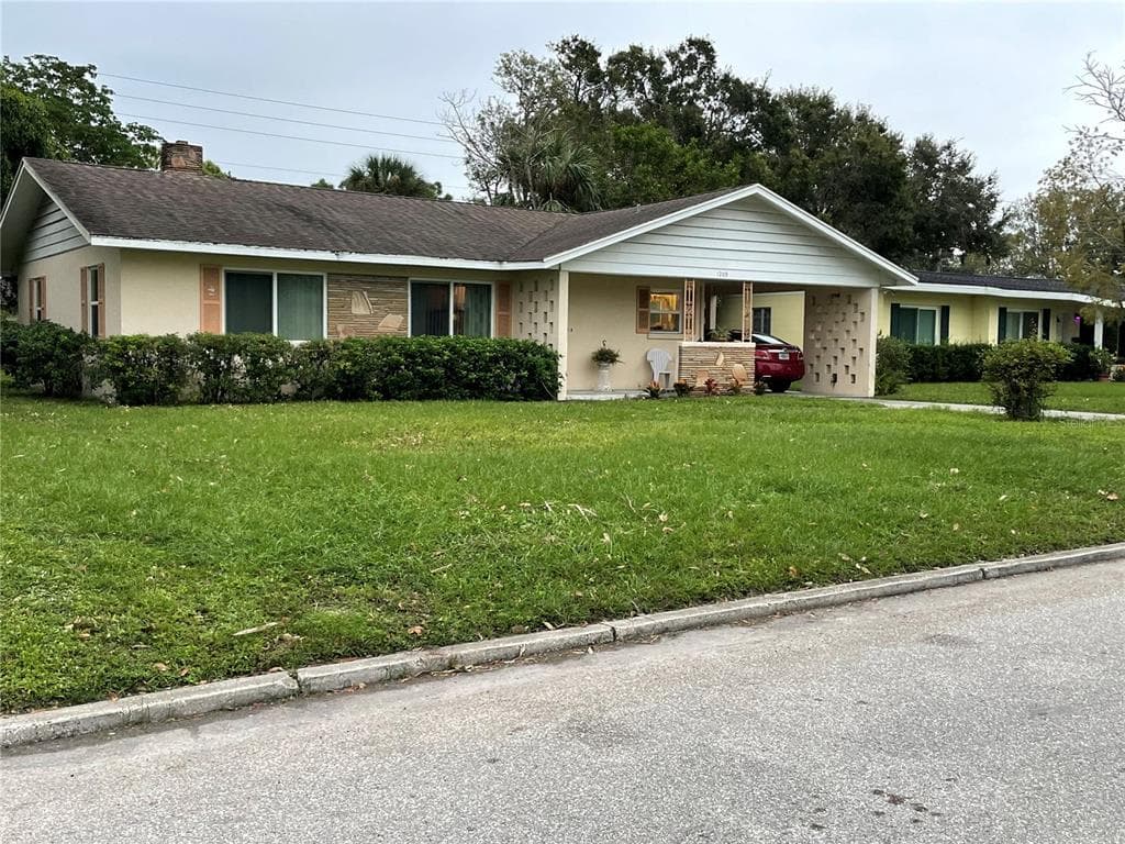 1209 30TH STREET W BRADENTON, FL 34205