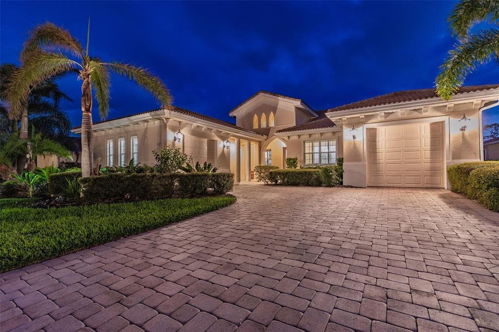 257 MARTELLAGO DRIVE NORTH VENICE, FL 34275