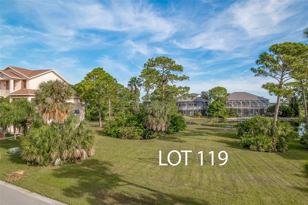 119 HARBOUR WATCH CIRCLE TARPON SPRINGS, FL 34689