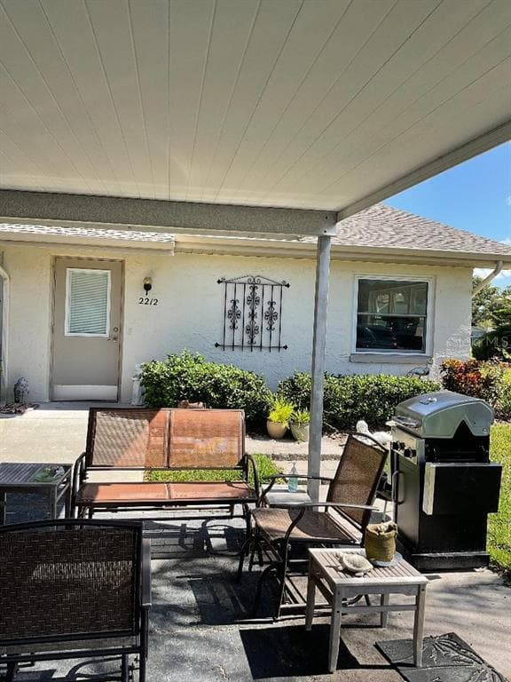 2212 GREENWICH DRIVE UNIT 2212 SUN CITY CENTER, FL 33573