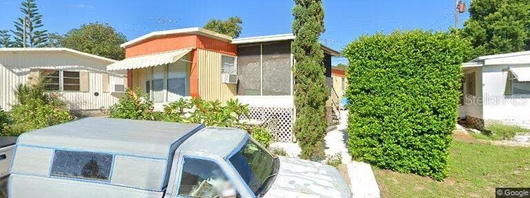 821 ST CHARLES DRIVE TARPON SPRINGS, FL 34689