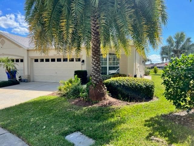 7405 SURREY WOOD LANE APOLLO BEACH, FL 33572