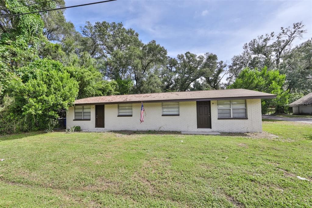 5203 PINE STREET SEFFNER, FL 33584