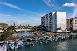 660 ISLAND WAY UNIT 802 CLEARWATER, FL 33767